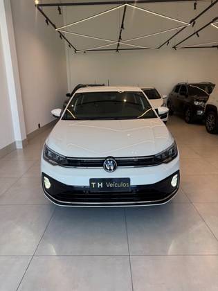 VOLKSWAGEN VIRTUS 1.0 200 TSI HIGHLINE AUTOMÁTICO VOLKSWAGEN VIRTUS 1.0 200 TSI HIGHLINE AUTOMÁTICO
